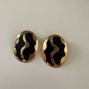 Vintage gold earrings